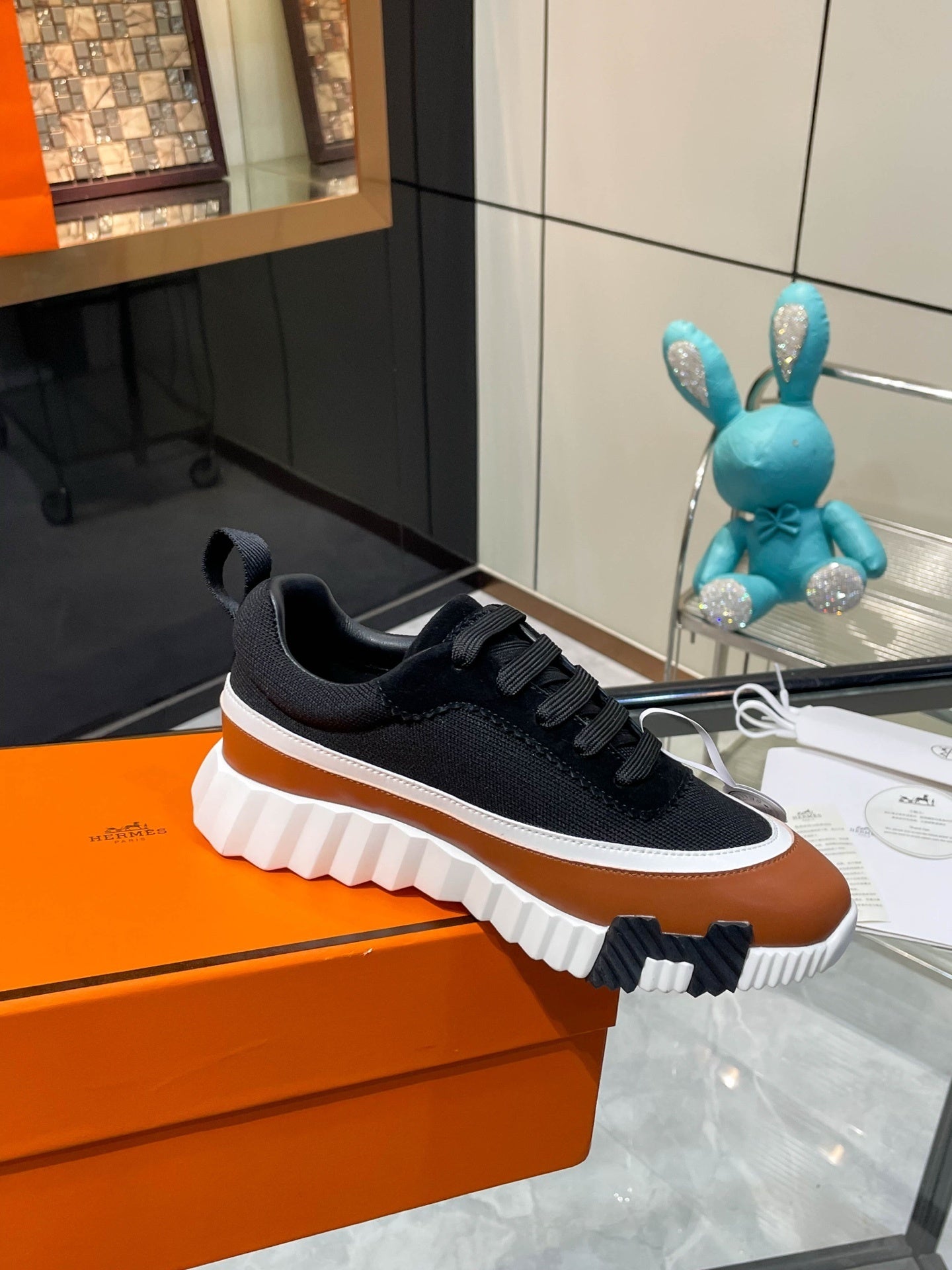 Zapatillas de cuero a rayas H