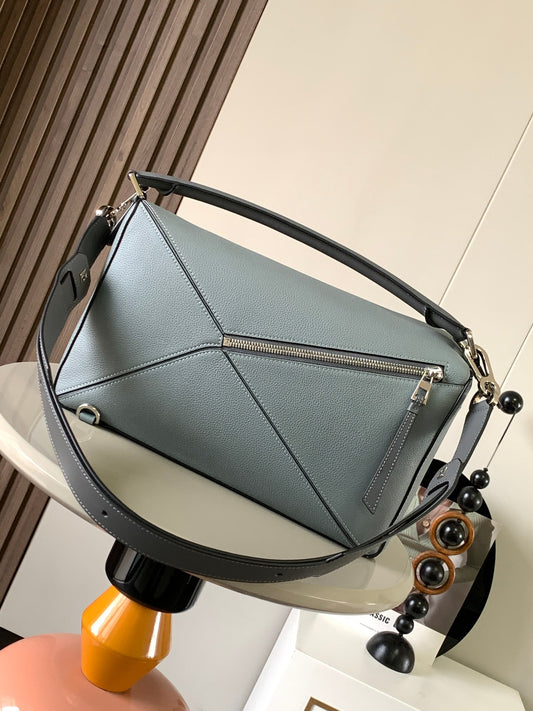 Versa Geometric Nappa Tote