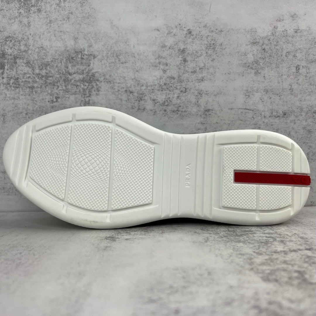 Cups Premium Sneakers