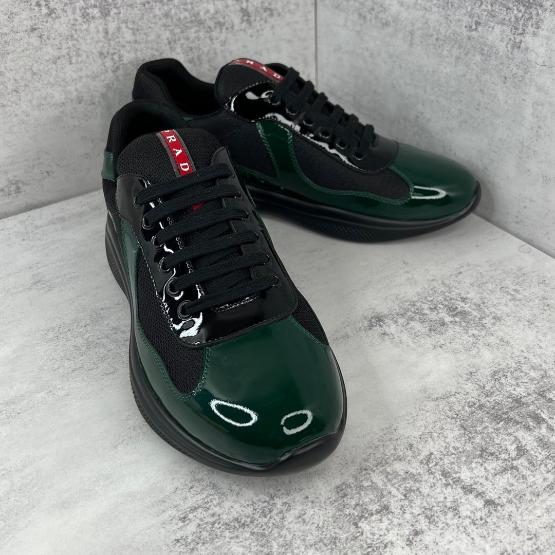 Cups Premium Sneakers