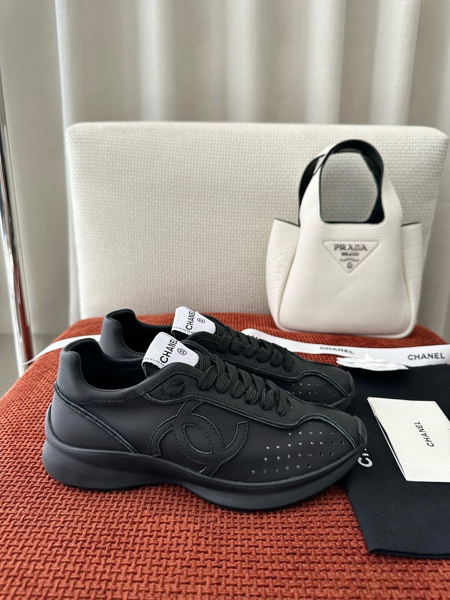 Classic CC - Premium Runner Edition