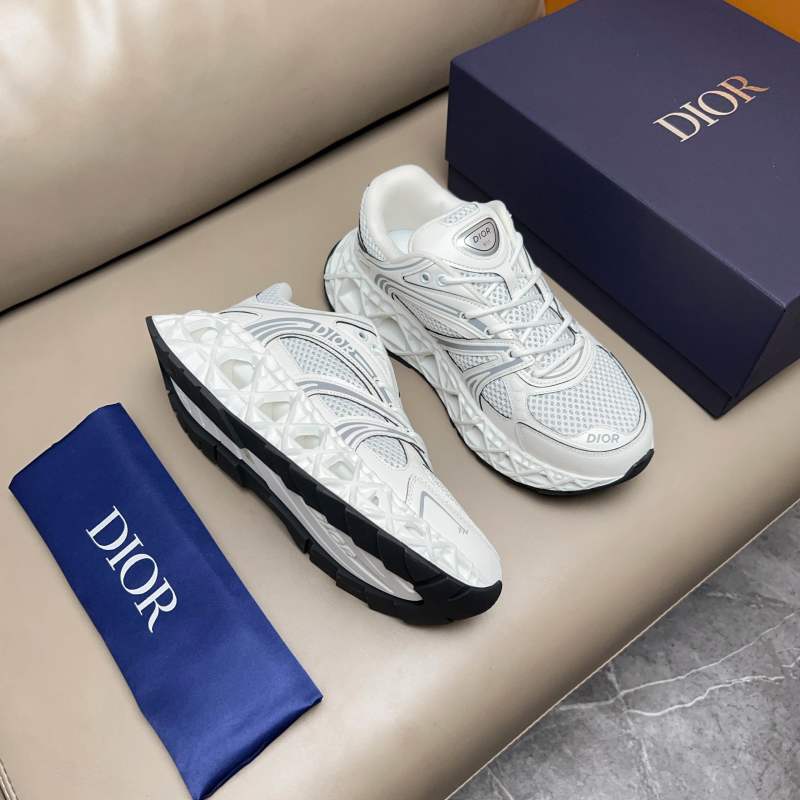 Premium Tech-Runner Sneakers