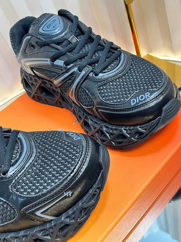 Architect Runner Sneakers