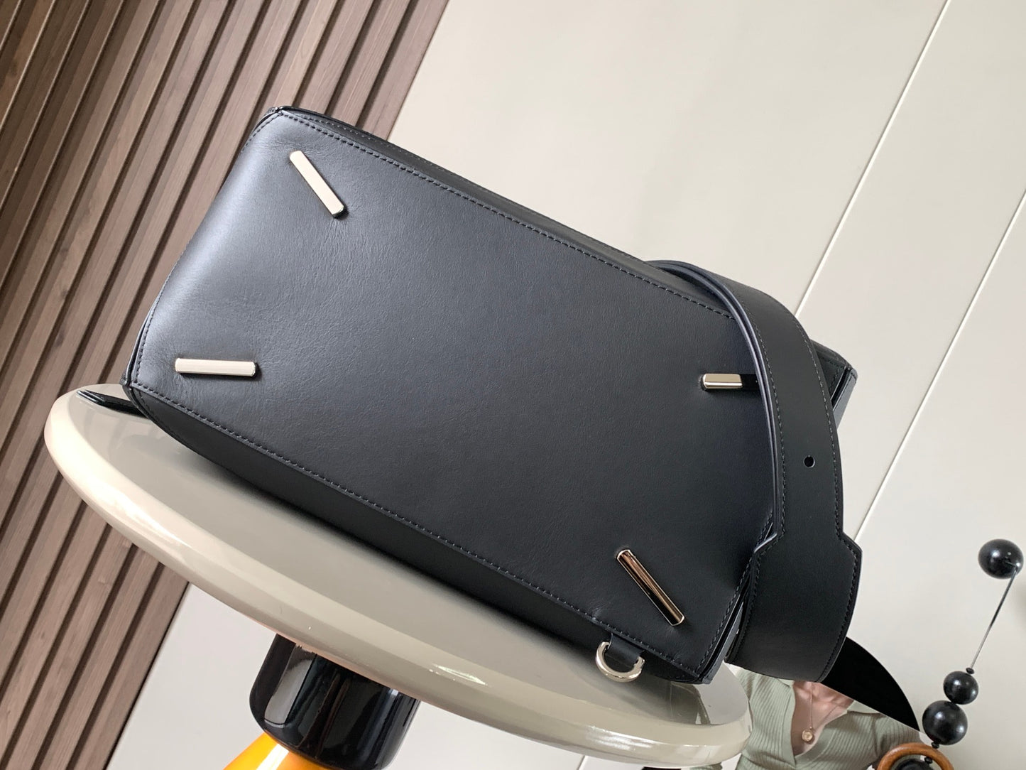 Versa Geometric Nappa Tote