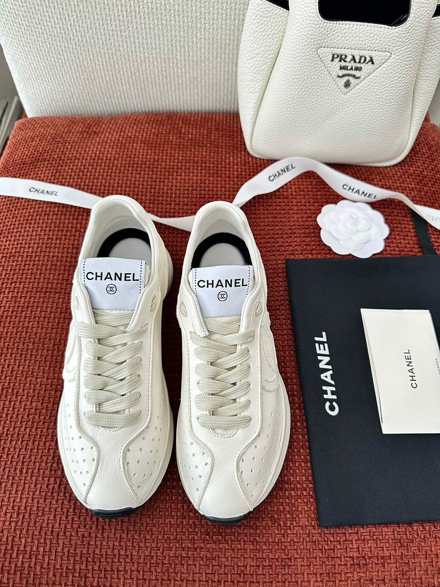 Classic CC - Premium Runner Edition