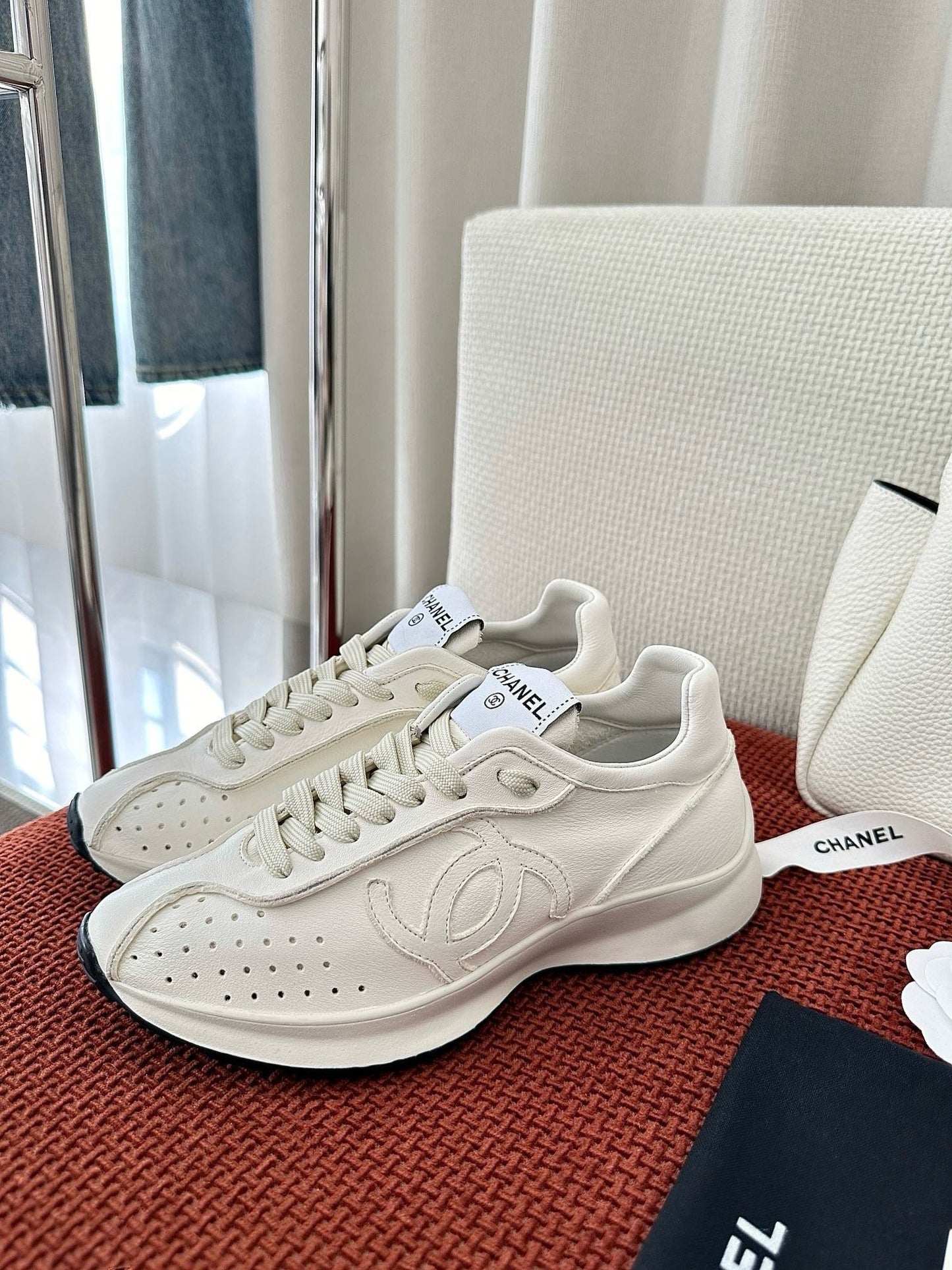 Classic CC - Premium Runner Edition