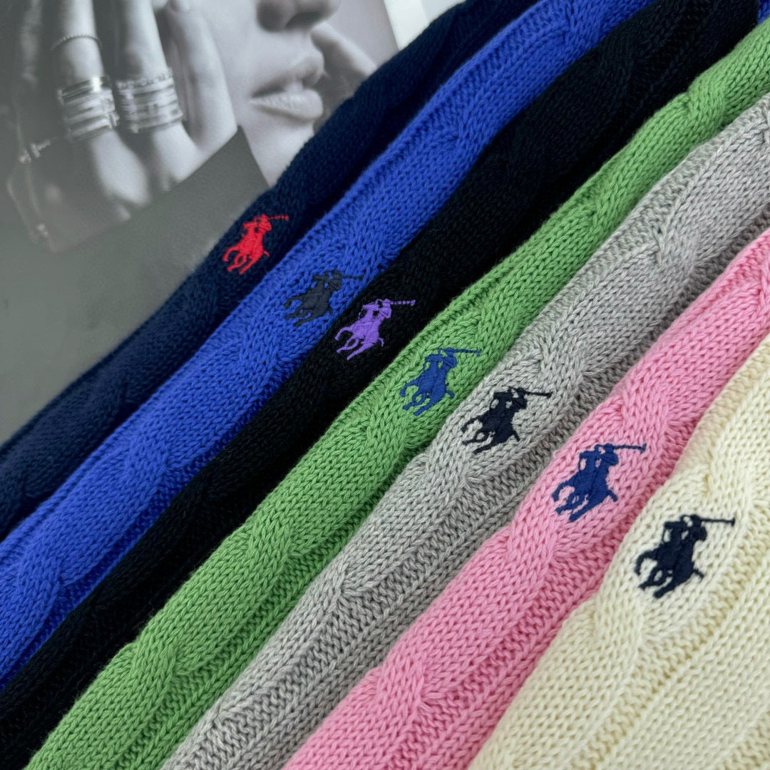 Klassischer V-Ausschnitt-Pullover