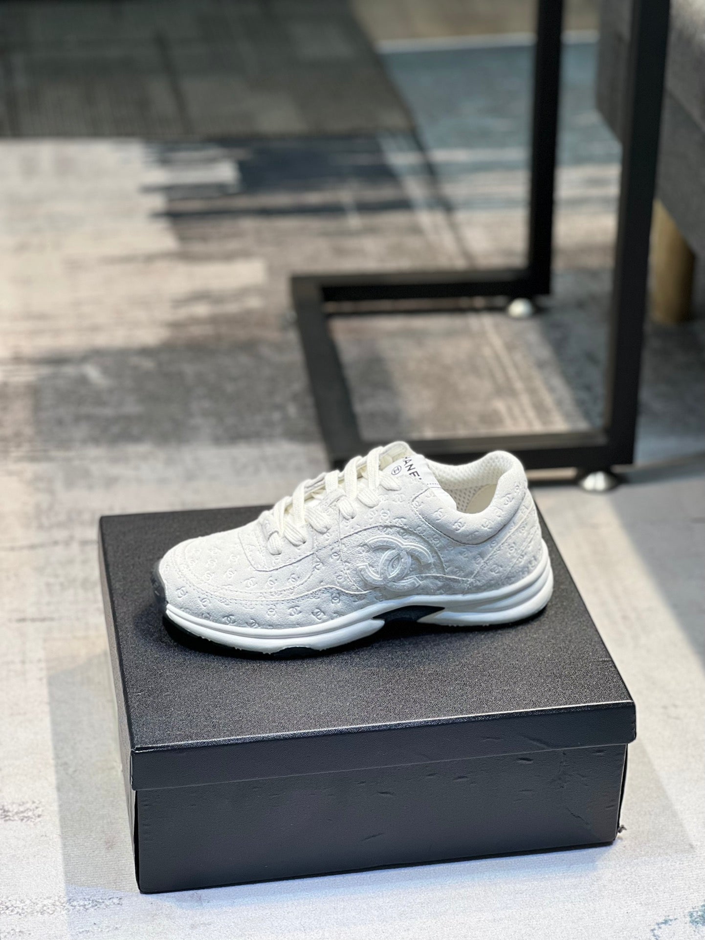 Classic CC - Premium Runner Edition