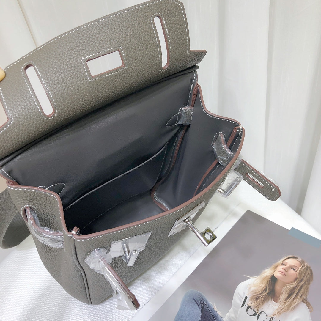 Bolso de pecho de cuero Togo