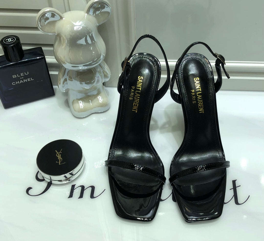 Legendäre High Heels Gold