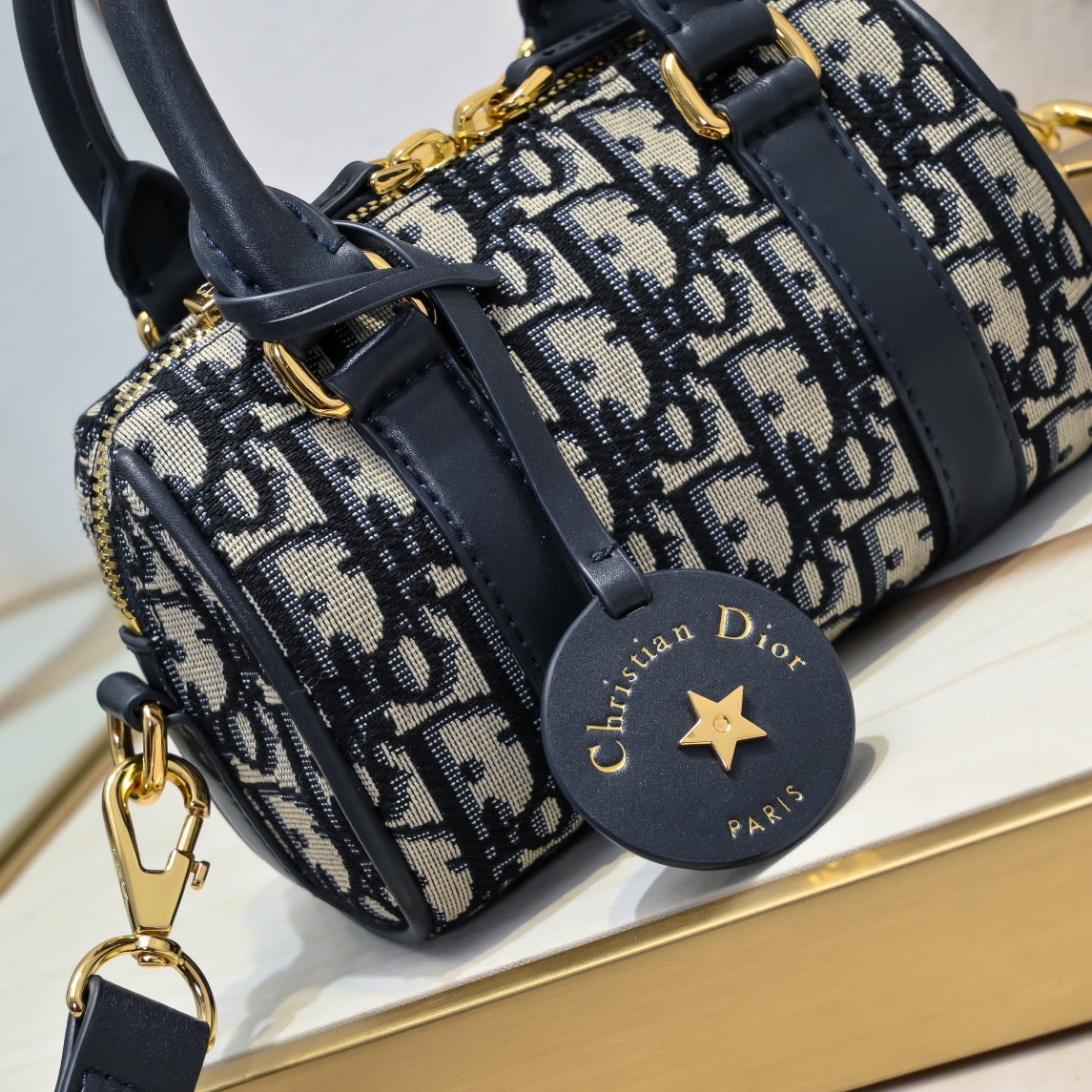 Toujours Einkaufstasche