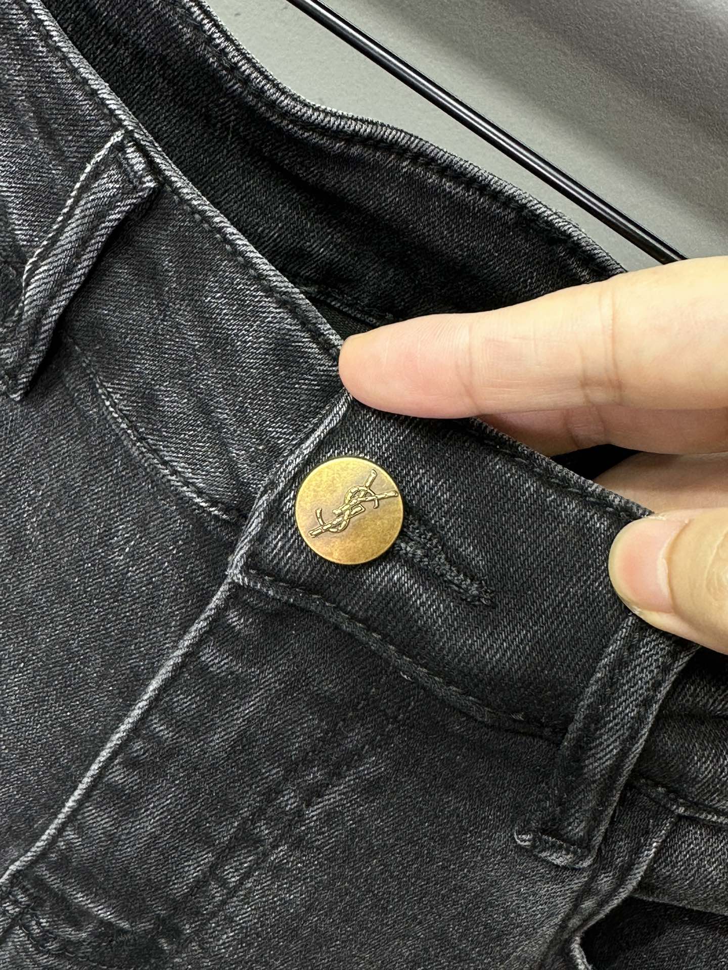 Vaqueros de mezclilla para hombre