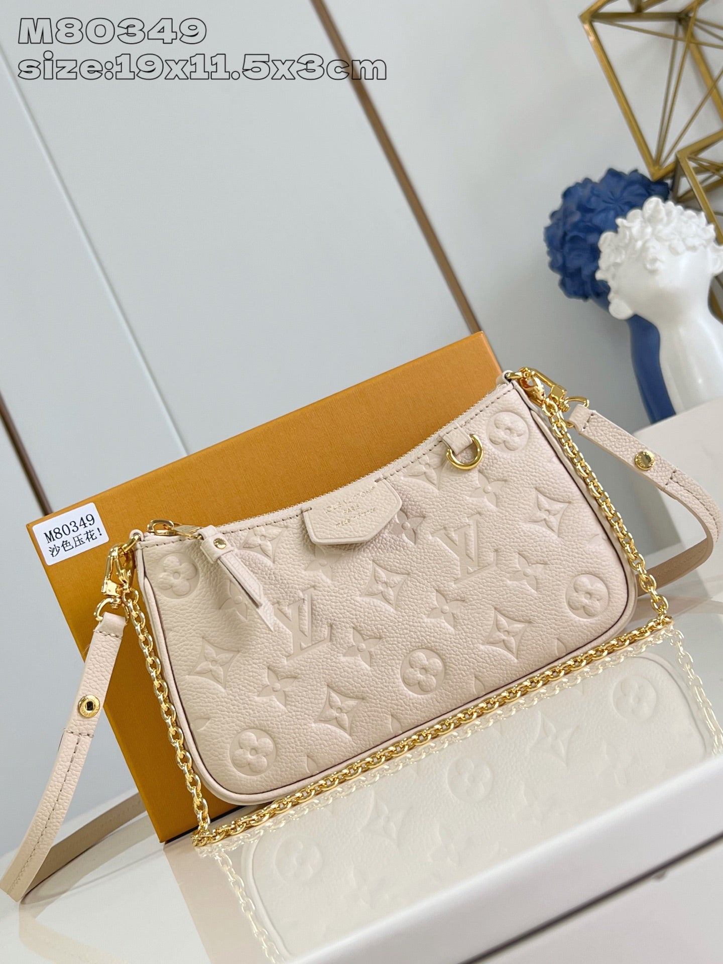 Schultertasche aus geprägtem Leder